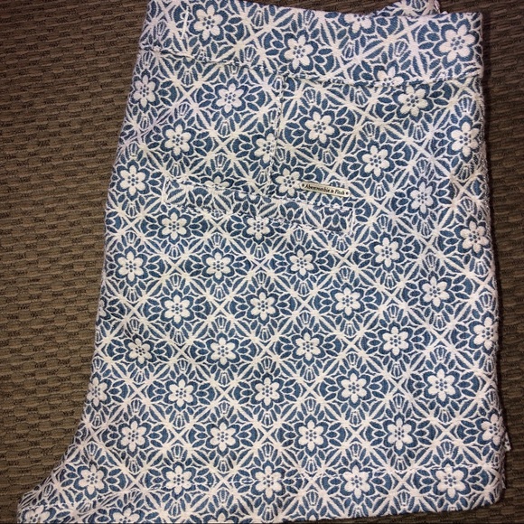 Abercrombie dressy shorts - Picture 3 of 4